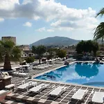 Hotel Golden Star Fira (Santorini)