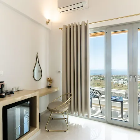 Golden Star Fira (Santorini)