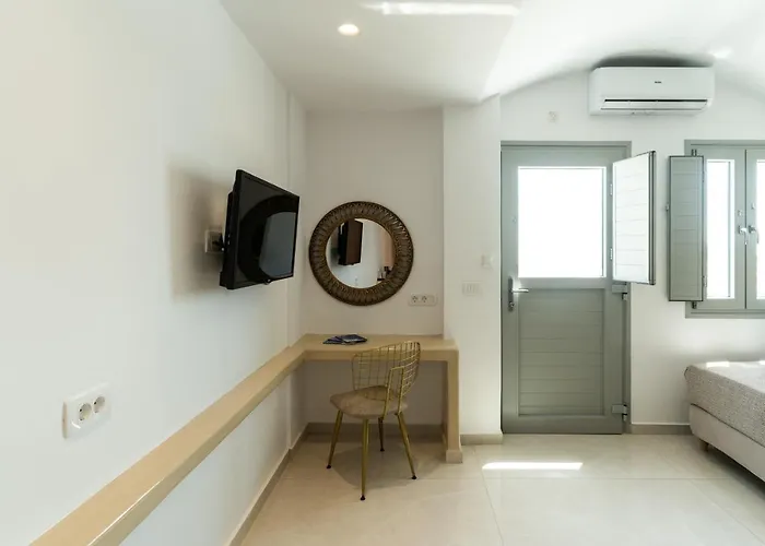 Golden Star Φηρά