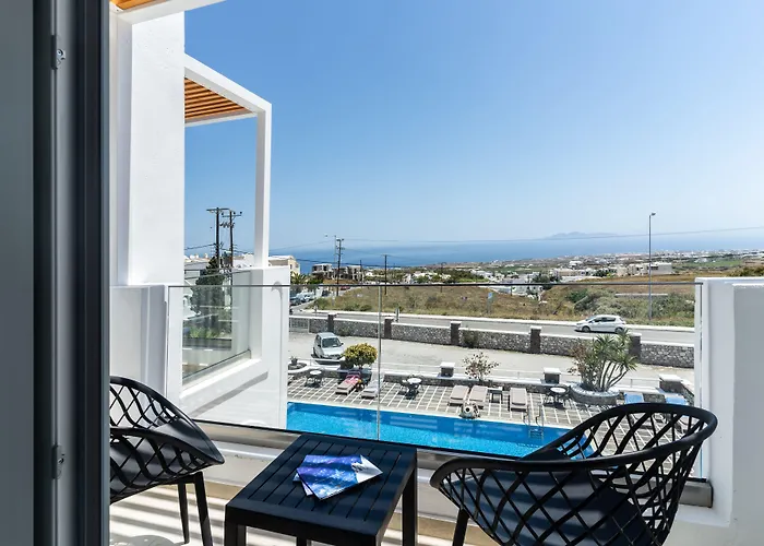 Golden Star 2* Φηρά