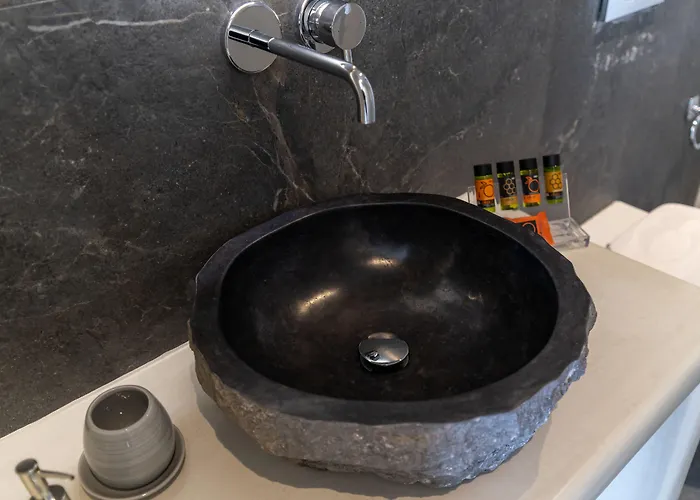 Ξενοδοχείο Golden Star Φηρά