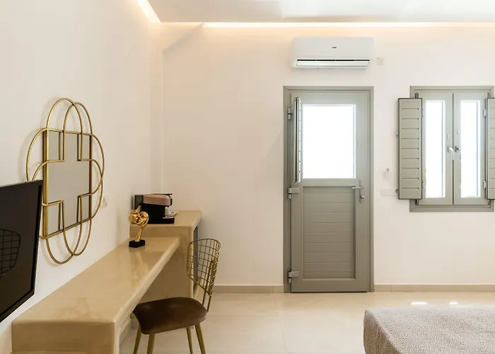 Ξενοδοχείο Golden Star Φηρά