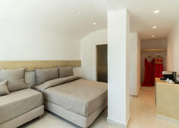 Golden Star Ξενοδοχείο 2*