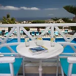 Golden Star Fira (Santorini)