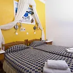 Golden Star Fira (Santorini)