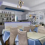 Hotel Golden Star 2*