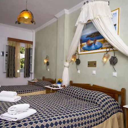 Hotel Golden Star Fira (Santorini)