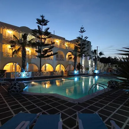 Golden Star Hotel 2*
