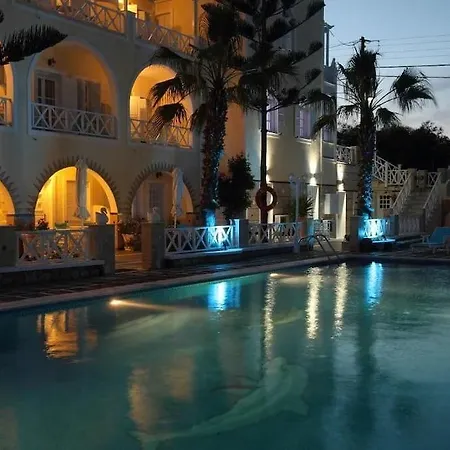 Golden Star Fira (Santorini)